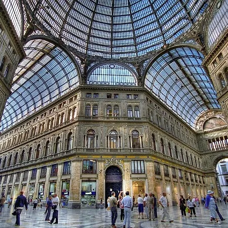 Zefiro Nel Cuore Della Citta *